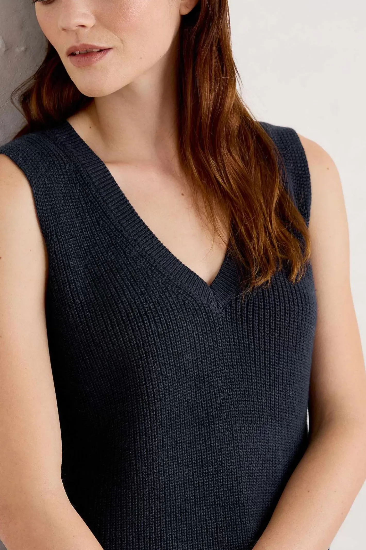 Women Seasalt Cornwall Lookout Point V-Neck Knitted Vest