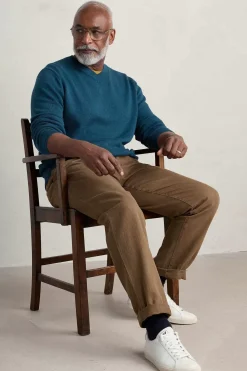 Men Seasalt Cornwall Men's Mainbrace Organic Cotton V-Neck Jumper